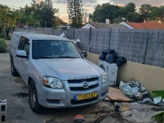 4x2 dx ידני 2.5 (143 כ״ס)