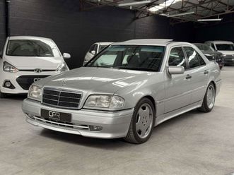 mercedes classe c 36 amg auto * toit ouvrant * clim auto * sg elec * propre