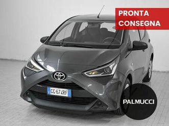aygo connect 1.0 vvt-i 72cv 5 porte x-business light