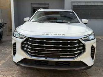 jetour x70 plus full options blanc spacieux moderne - almadies | expat-dakar