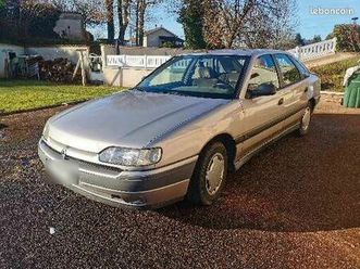 vends safrane essence rn de 1993 112673 km