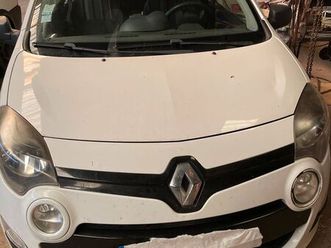 vehicule twingo de société