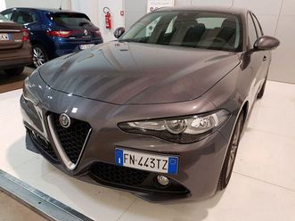alfa romeo giulia 2.2 turbodiesel 136 cv at8 business nuova a agrigento