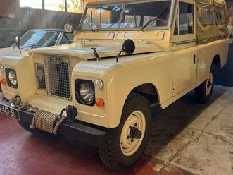 land rover 109 série 2a essence