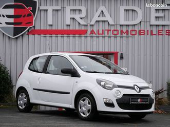 renault twingo 2 1.2 i eco2 75 ch