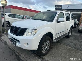 nissan pathfinder 7 places suivie ok garantie 6 mois moteur à chaîne boîte automatique