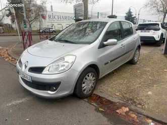 renault clio iii 1.6 16v 110 privilège automatique/credit possible
