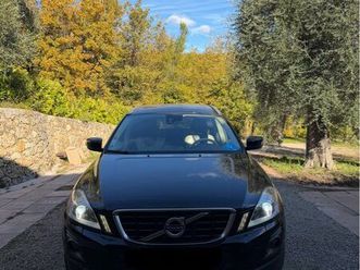 volvo xc60 (2009) - 2.4 d5 awd (diesel) - 185 cv - 212700km