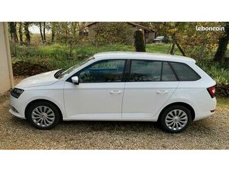 superbe skoda fabia combi business 1.0 tsi 110 ch dsg7