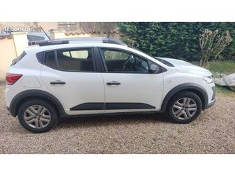 dacia sandero stepway essentiel tce 90