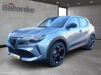 alfa romeo junior ibrida speciale 1.2 mhev 145 cv e-dct6 339 euros/mois