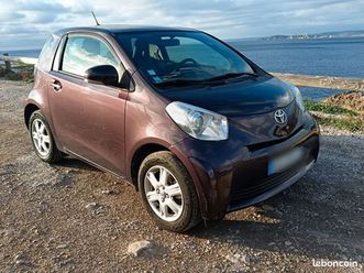 toyota iq essence boîte mécanique