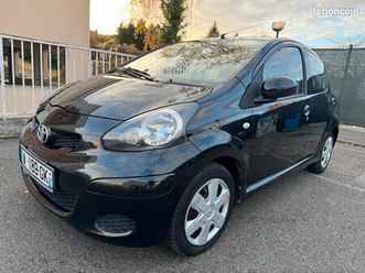 toyota aygo phase 2 1l. 4 cv. pack clim. tbe gar