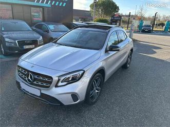 mercedes classe gla gla 200 d 156 cv sensation caméra toit pano hayon électrique entretien mercedes garantie 12 mois