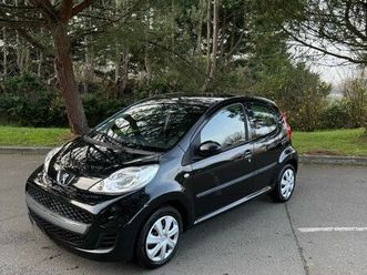 peugeot 107 1.0i 68cv 5p berline, noir, 4 cv