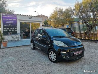peugeot 107 1.0 68ch essence pack envy 5 portes
