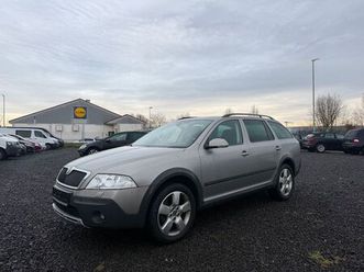 skoda octavia combi scout 2.0 tdi 4x4 xenon*ahk*klima*