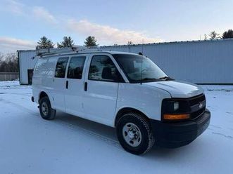 2017 chevrolet express 3500 cargo van
