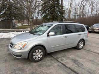 2008 hyundai entourage mini van - only 99k miles - inspected