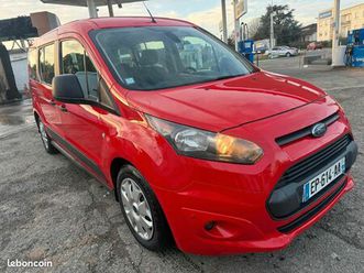 ford tourneo connect 7 places