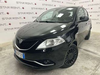 ypsilon 1.3 mjt 16v 95 cv 5 porte s&s silver