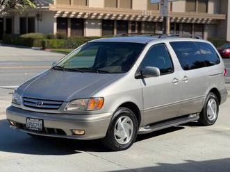 2001 toyota sienna xle 3.0l v6-7seats-leather-1 owner! low miles