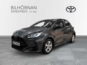 toyota yaris 1,5 hybrid active plus p-sensorer