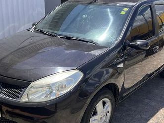 renault sandero privilège hi-flex 1.6 8v 5p 2009