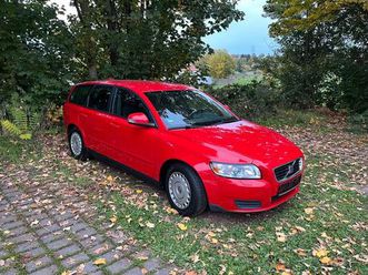 volvo v50 1,6 diesel (rot)