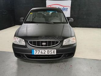 hyundai - accent 1.3i gls 12v