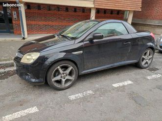 aje vend mon opel tigra