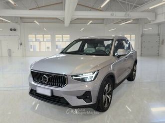 volvo xc40 t4 recharge plug-in auto core