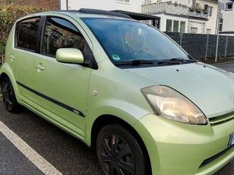 daihatsu sirion automatik zu verkaufen