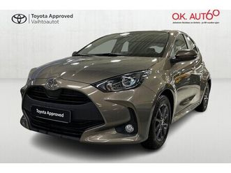 1,5 hybrid 116 intense - 1 omistaja - suomiauto - approved turva 12kk