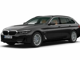 bmw 530e touring sportaut./pano dak/camera/garantie