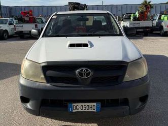 hilux 2.5 extra cab dlx 120cv