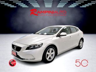 v40 (2012-2020) d2 business 120 cv pronta consegna