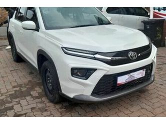 2024 toyota urban cruiser 1.5 xs