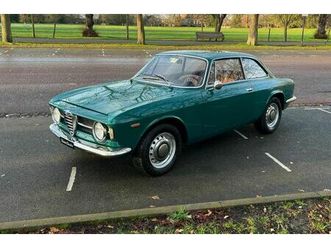 1970 alfa romeo gt 1300 junior