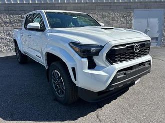 new 2025 toyota tacoma sr5