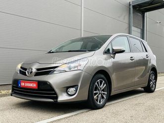 toyota verso 1.8 executive cvt automata // végig vezetett szervizköny // avantgarde bronz // szép állapotban!