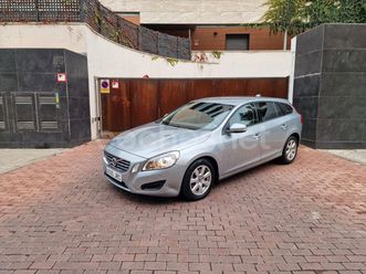 volvo v60 1.6 drive momentum
