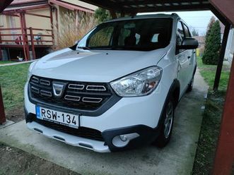 dacia lodgy 1.6 sce stepway (7 személyes )