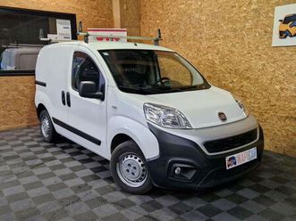 FIAT FIORINO fiat-fiorino-1-4i-camera-clim-navi-utilitaire