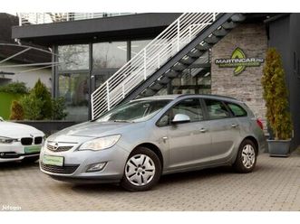 opel astra j sports tourer 2.0 cdti cosmo silve...