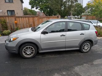 single owner, well maintained 2004 pontiac vibe