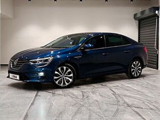 sedan 1.3 tce icon edc