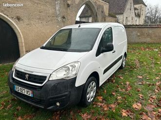 partner 100 ch premuin 17 000 kms d origine gps 9990 ht 12 mois de garantie