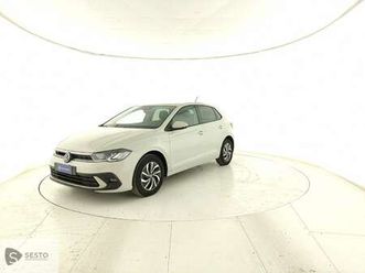 vi 2022 1.0 tsi life 95cv