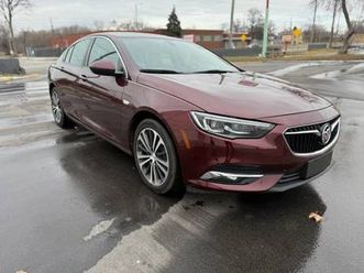 2018 buick regal essence sportback